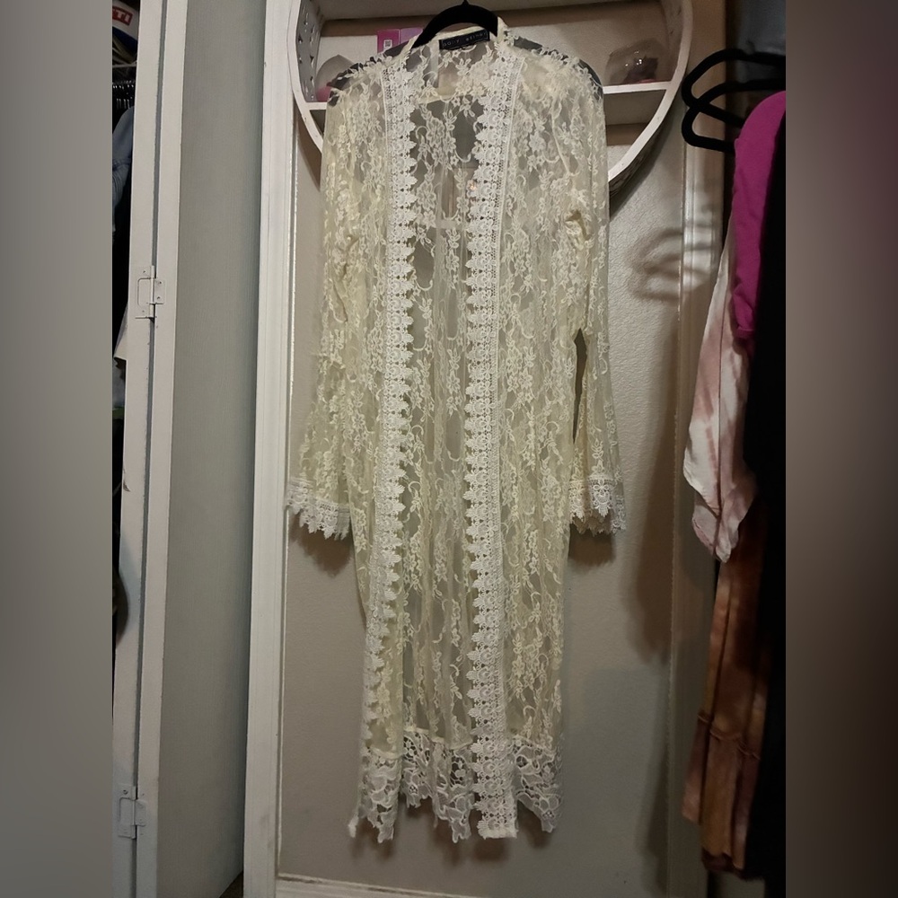 Elegant Lace Duster Cardigan